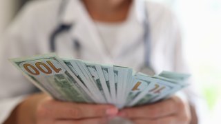 El supuesto fraude ocurrió contra Medicaid en Arizona (foto de archivo).