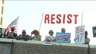 Manifestación en Tucson en contra de operativos de inmigración